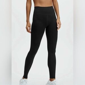 Fabletics High Waisted Sculptknit Classic Black Leggings NWT
